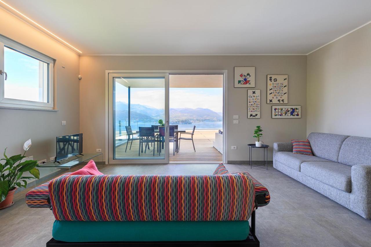 Skylake Penthouse By Impero House สเตรซา ภายนอก รูปภาพ