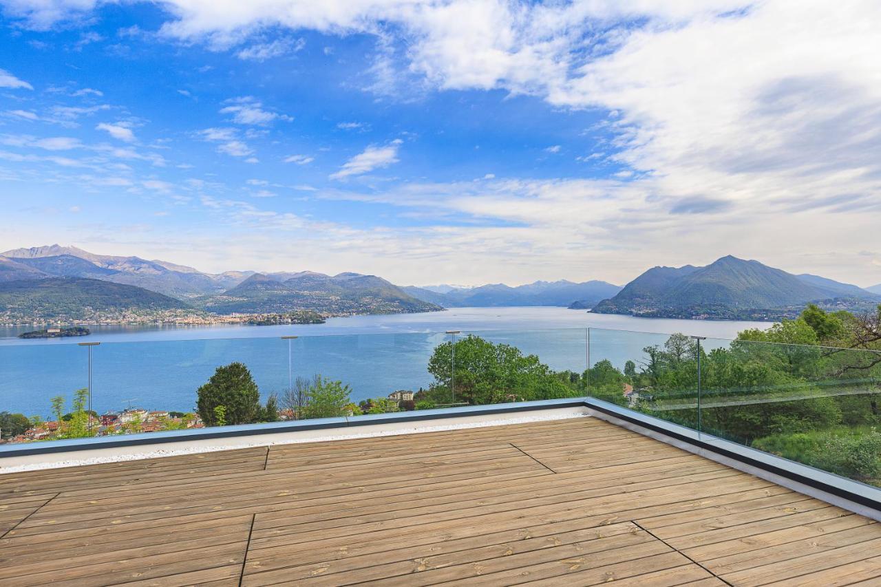 Skylake Penthouse By Impero House สเตรซา ภายนอก รูปภาพ