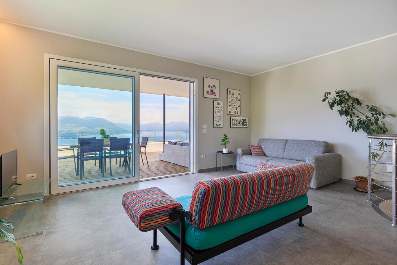 Skylake Penthouse By Impero House สเตรซา ภายนอก รูปภาพ